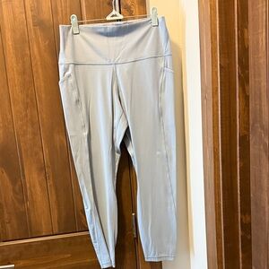 Lululemon Align with Pockets Light Gray Leggings 25”